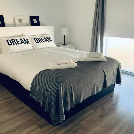 Supertubos - - Consolacao Apartman Peniche